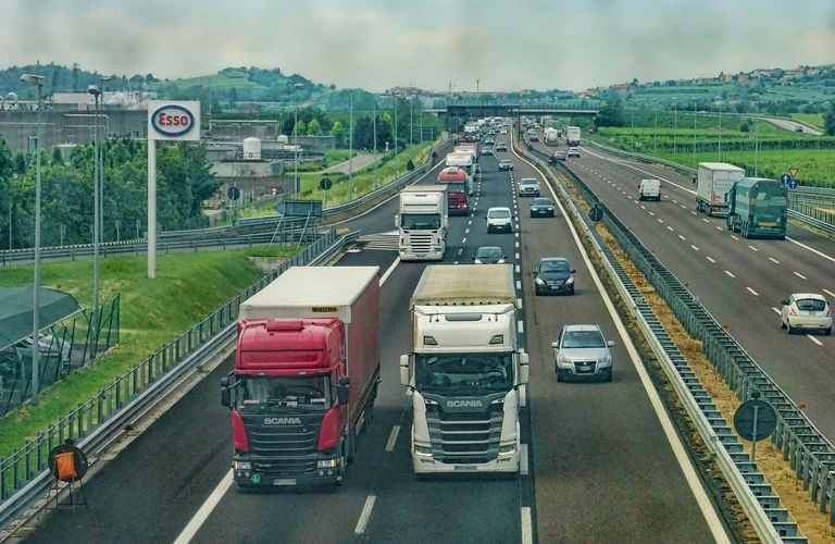 未経験からトラック運転手を目指す！東毛エリアでの挑戦を応援